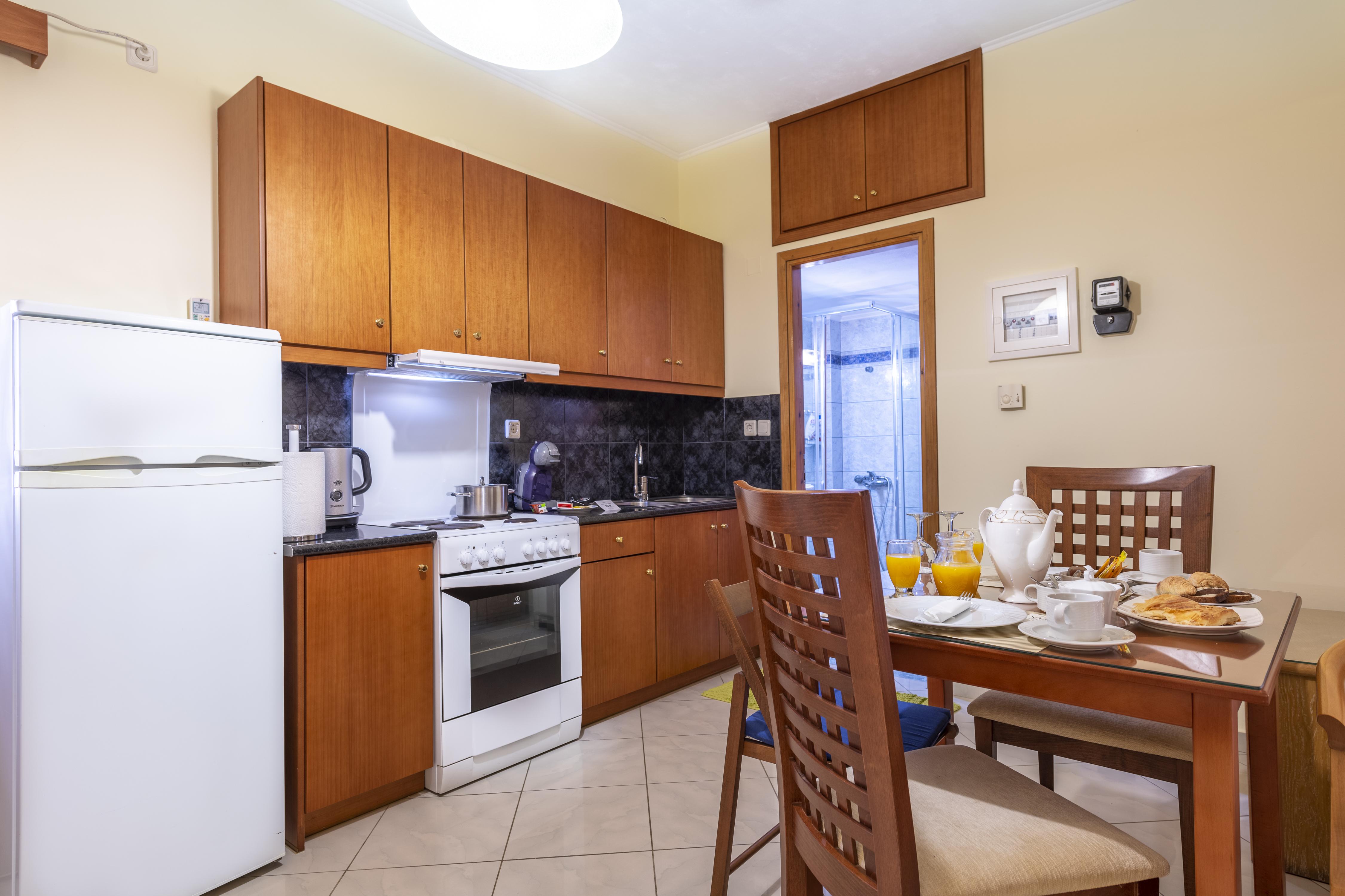 Irida Beach Resort Suites Kyparissia Buitenkant foto