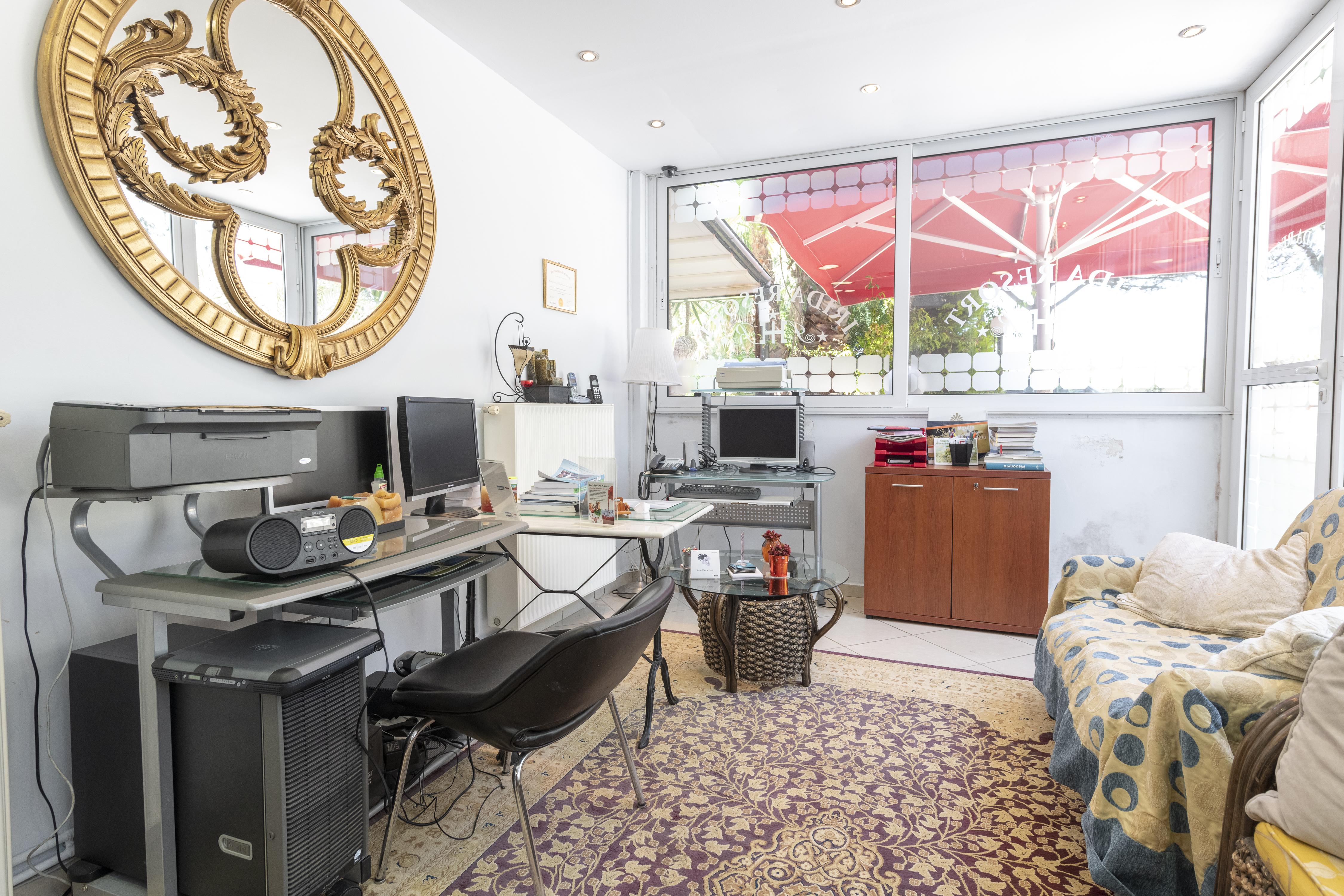 Irida Beach Resort Suites Kyparissia Buitenkant foto