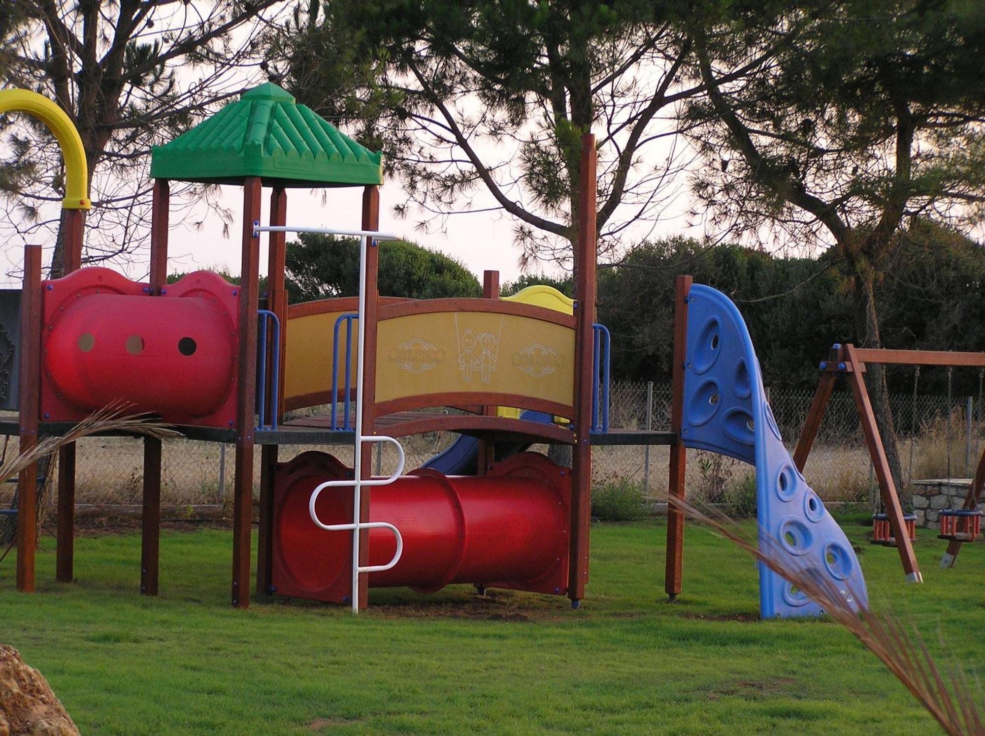 Irida Beach Resort Suites Kyparissia Buitenkant foto